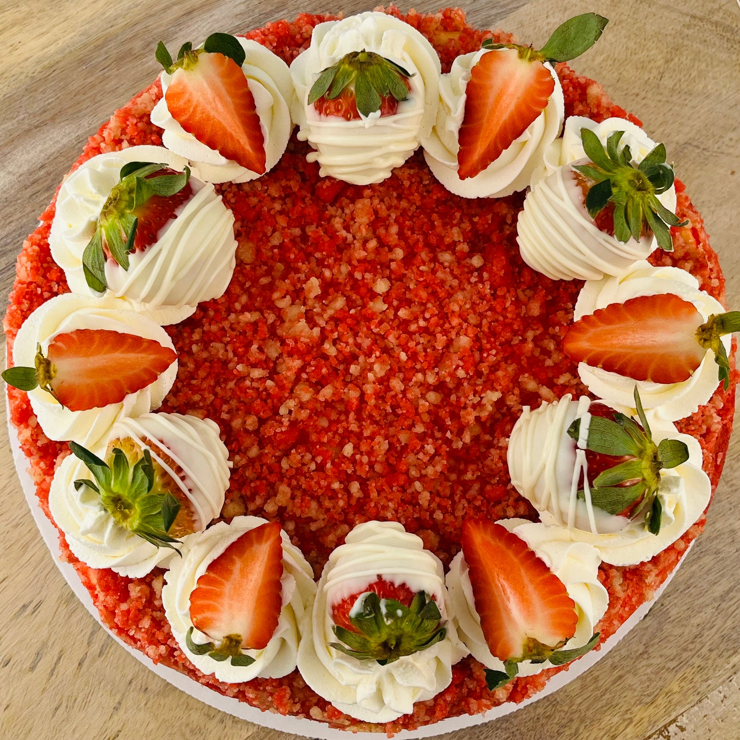 Strawberry Crumble Cake