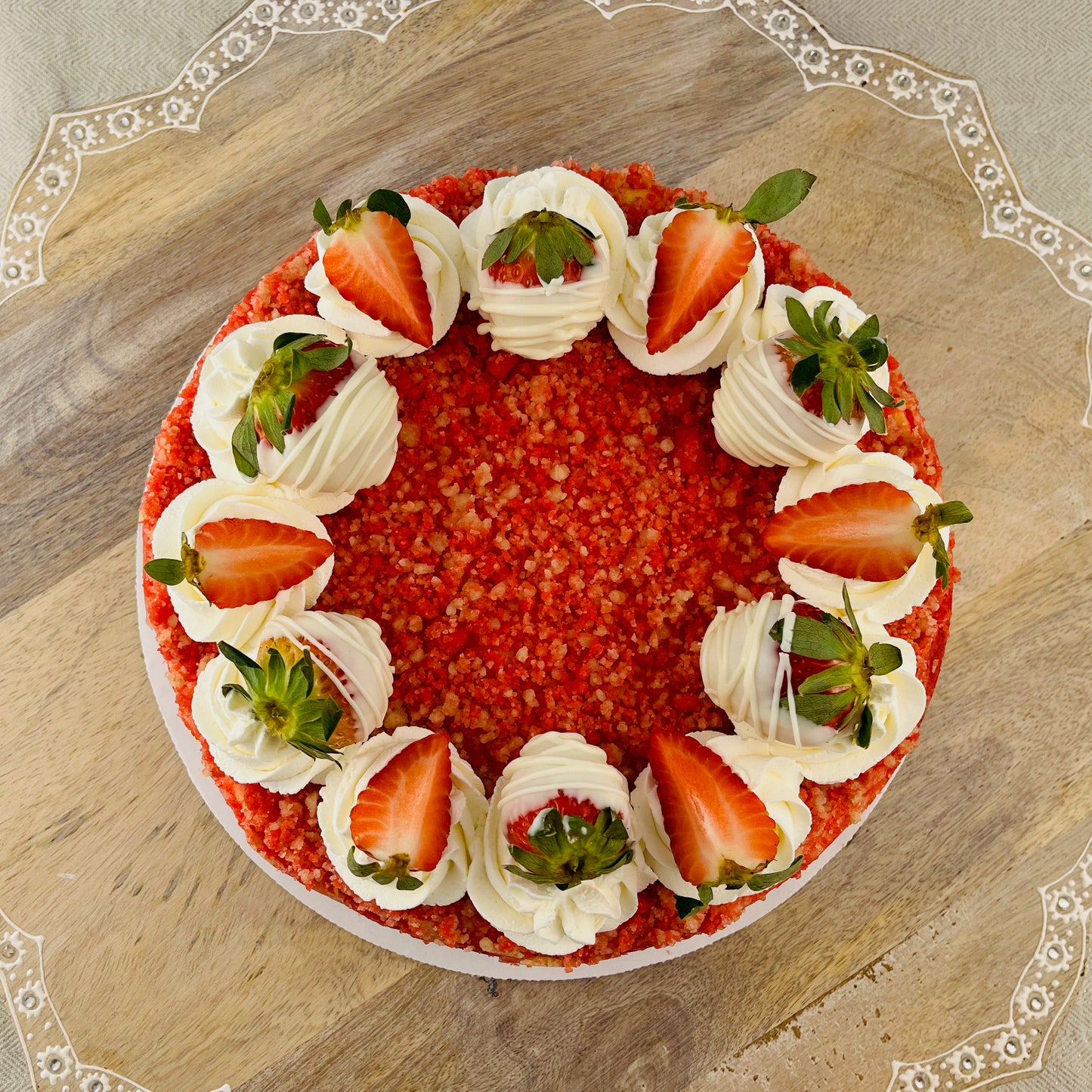 Strawberry Crumble Cake